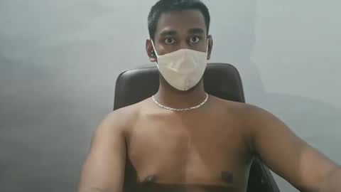 brownguy2505 online show from November 6, 6:22 pm