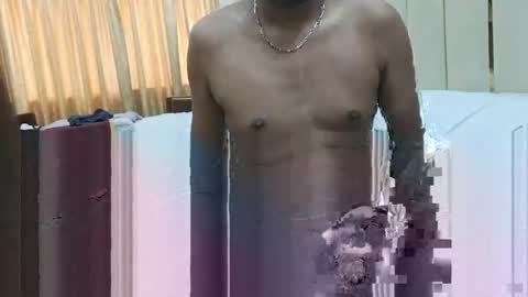 brownguy2505 online show from June 2, 10:17 am