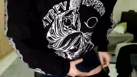 brownhaiir online show from December 1, 9:50 pm