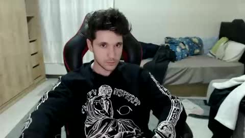 brownhaiir online show from December 5, 3:01 pm