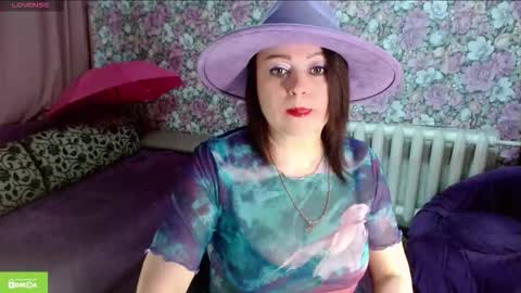 Julia online show from May 13, 9:46 pm