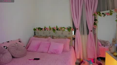 Brenda online show from June 24, 8:43 am