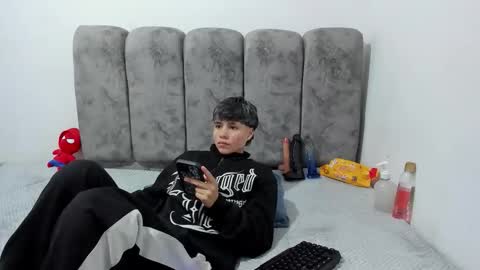 Bruno Cruz online show from April 23, 2:52 am