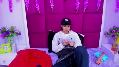 Snapshot of bruno_cruz chatting on October 8, 2:30 am Bruno Cruz online show from October 8, 2:30 am