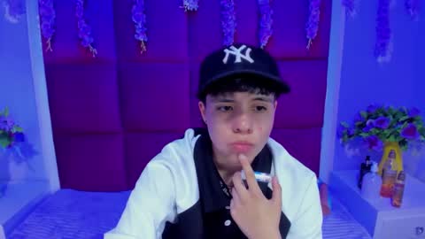 Snapshot of bruno_cruz chatting on October 5, 3:26 am Bruno Cruz online show from October 5, 3:26 am