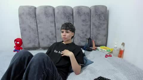 Bruno Cruz online show from June 23, 2:08 am