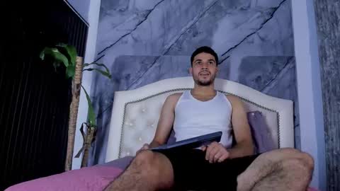 bry_dalton online show from March 16, 8:02 pm