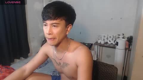 BRYAN  JEMY online show from May 17, 12:58 pm