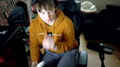 BubblebuttBdn online show from July 8, 10:13 pm
