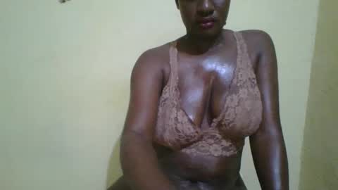 Bobbie online show from February 16, 2:32 am