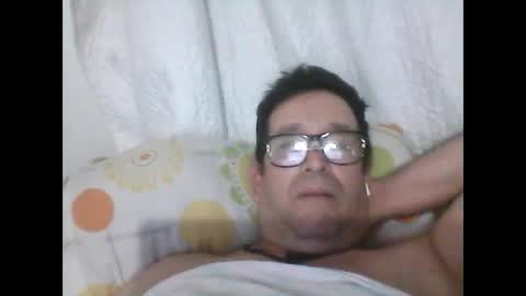 Snapshot of buchs32 chatting on October 13, 6:04 am buchs32 online show from October 13, 6:04 am