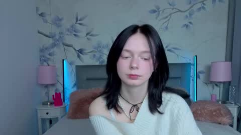 Leona online show from March 2, 10:49 pm