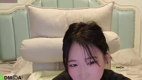 Sandy----xx online show from March 16, 2:43 pm