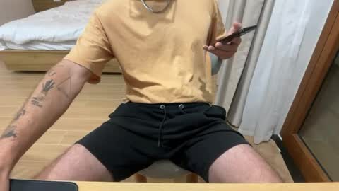 bulavkin_ online show from April 11, 2:43 pm