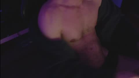 bulberg online show from December 25, 8:28 pm