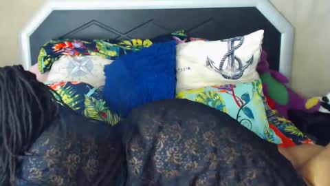 bulkyyass4u online show from October 26, 12:44 am