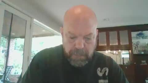 bulldog302w online show from November 4, 2:18 pm