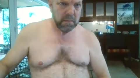 bulldog302w online show from July 10, 7:07 pm