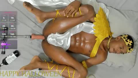     online show from November 1, 5:39 am