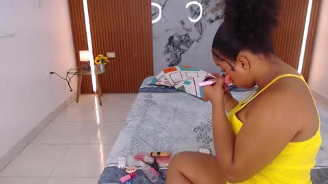 Rossi Hill online show from February 22, 11:57 am