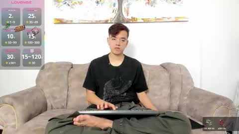 Snapshot of bunny_maxxi chatting on October 7, 12:45 pm bunny online show from October 7, 12:45 pm