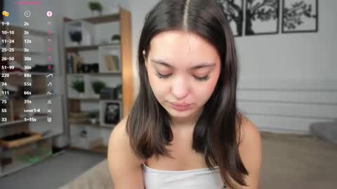 Aria online show from February 5, 8:18 am