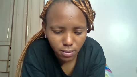 bunnydiva_ online show from July 16, 6:28 am