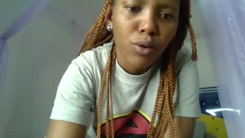bunnydiva_ online show from July 17, 2:30 pm