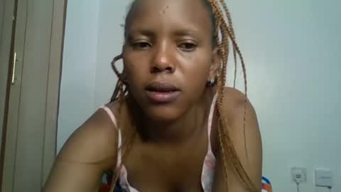 bunnydiva_ online show from July 13, 2:59 am