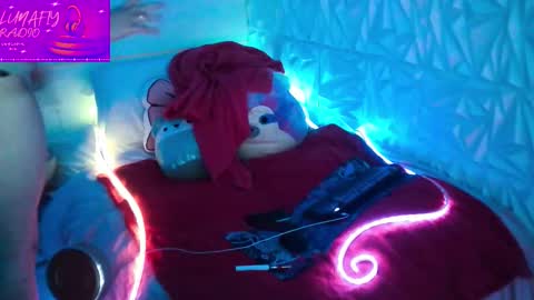 bunnyslutt online show from March 7, 9:53 am