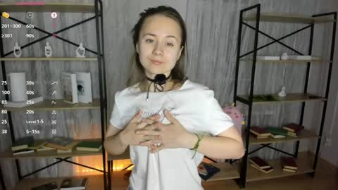 Lizy online show from June 7, 7:52 pm