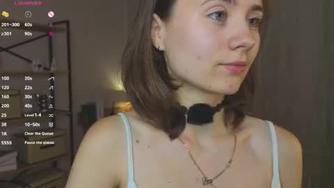 Lizy online show from July 12, 8:01 pm