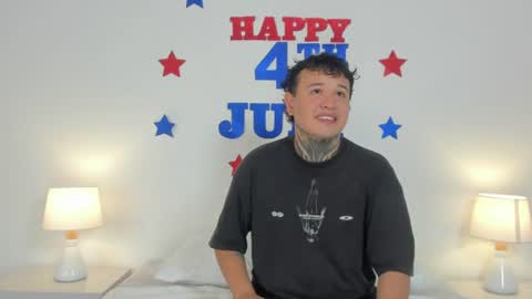 Nova and Sammy online show from July 5, 10:22 am