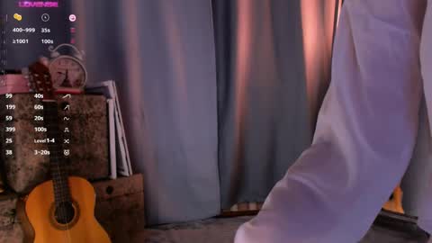 burning_g1rl online show from April 29, 5:30 pm