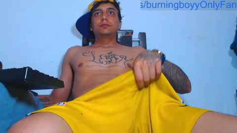 Snapshot of burningboyy chatting on February 28, 8:53 am independiente online show from February 28, 8:53 am