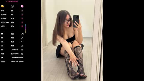 Hexy online show from October 18, 6:06 am