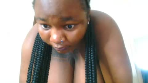 busty_mellons69 online show from July 1, 12:36 pm
