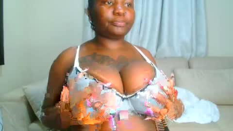 busty_mellons69 online show from February 26, 3:48 pm