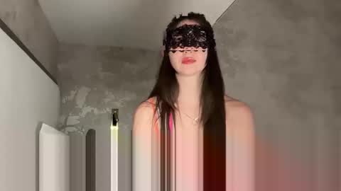 busy_bee69 online show from May 1, 11:54 pm