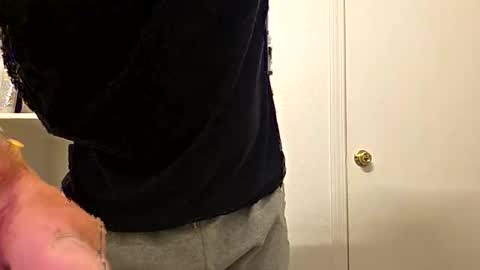 buttdude23 online show from May 22, 5:36 am