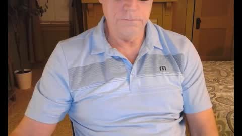 Snapshot of buttnakedfun954737 chatting on March 10, 9:56 am Miles online show from March 10, 9:56 am