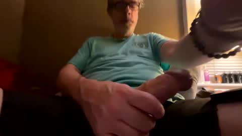 bulldawg online show from April 3, 2:40 am