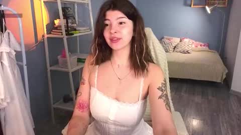 Kira online show from February 27, 2:10 pm