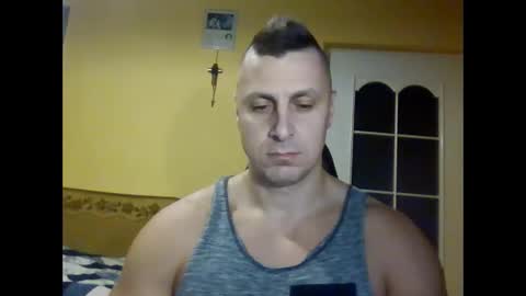 bzykacz1988 online show from October 5, 7:21 pm