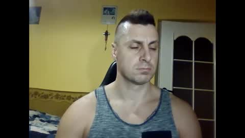 bzykacz1988 online show from November 28, 6:15 pm