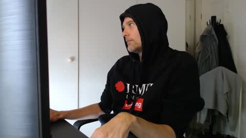 Colin online show from March 28, 5:09 am