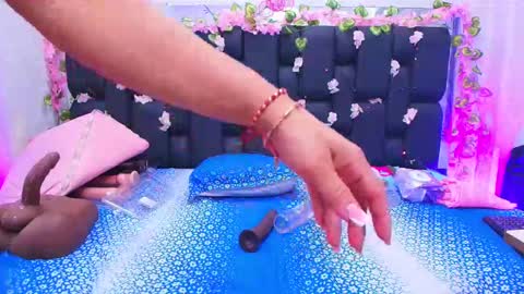 Carolina online show from September 13, 3:31 am