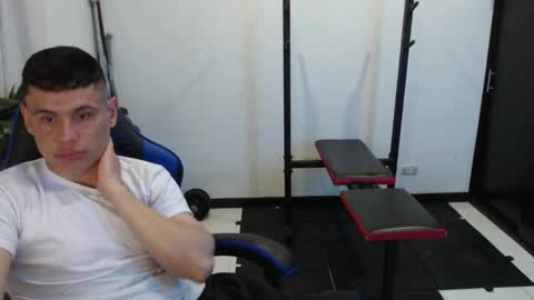 Daddy online show from February 2, 12:19 am