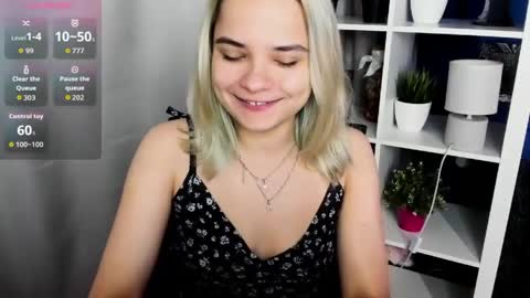 Gina online show from July 23, 10:24 am