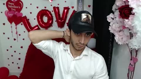 caius online show from February 15, 5:00 pm